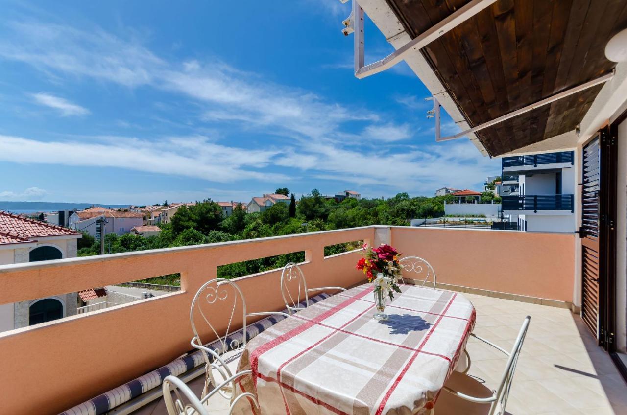 Apartments Kursan Trogir Bagian luar foto